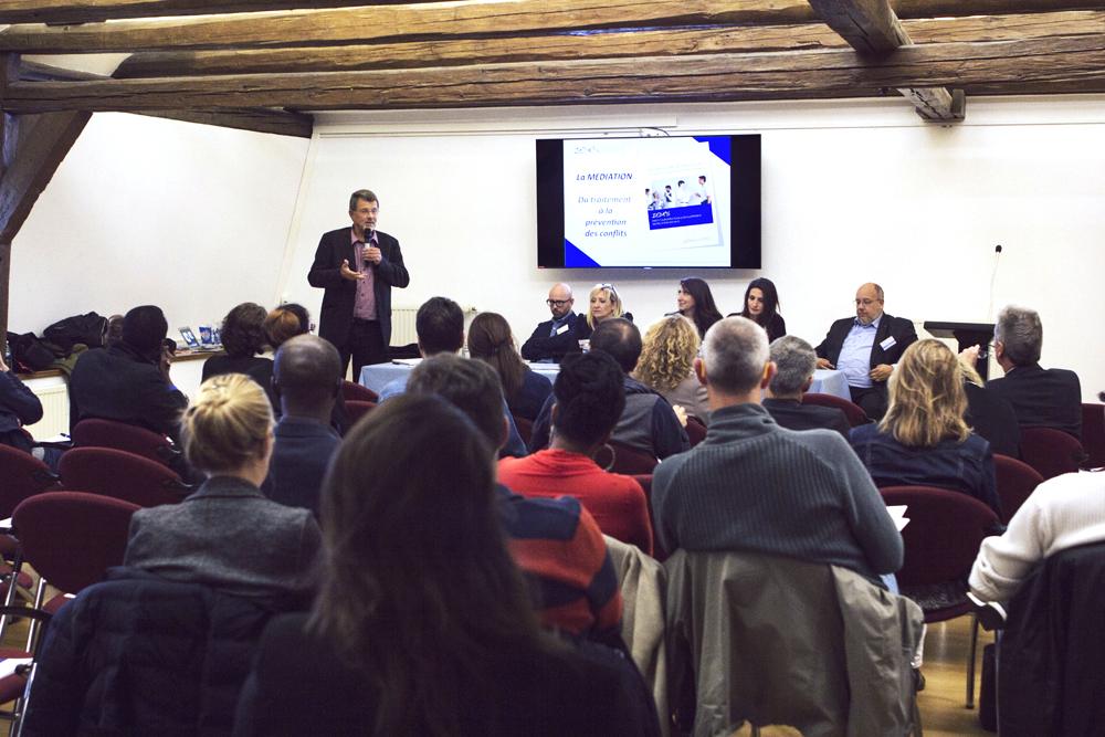 Afterwork de l'IEDRS pour présenter les avantages de la médiation. Schengen, Octobre 2016